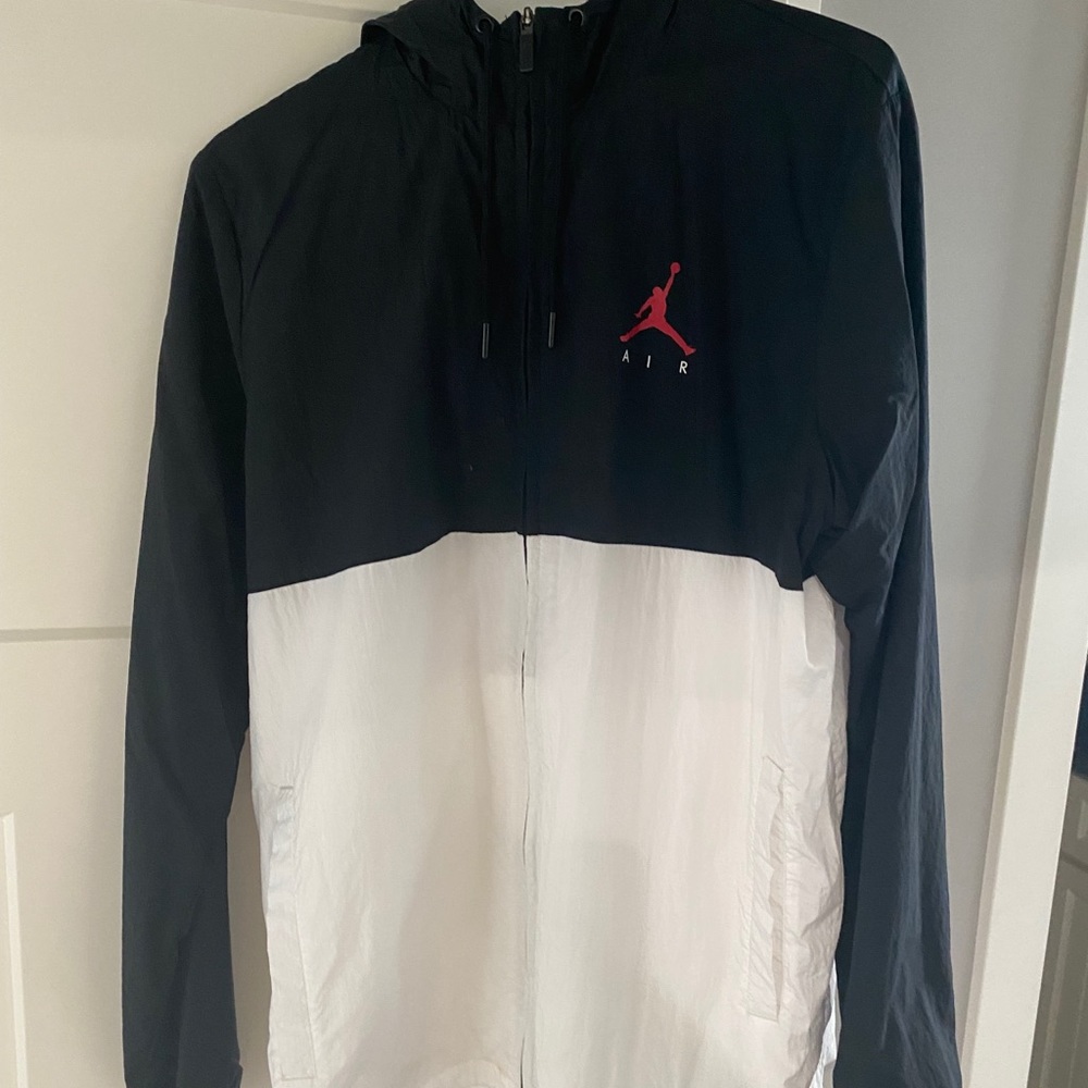 jordan windbreaker